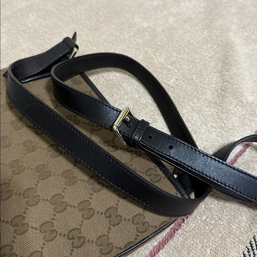 Gucci Canvas Crossbody Bag - Picture 9 of 15